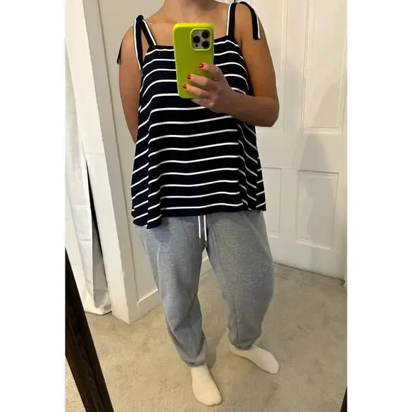Nautical Banana Republic Medium Tie Strap Silky Tank Top Navy White Stripe - Picture 3 of 4